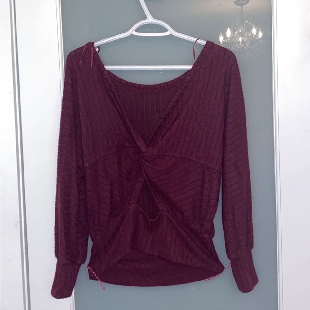 Lush V-neck Longsleeve Maroon/Burgandy